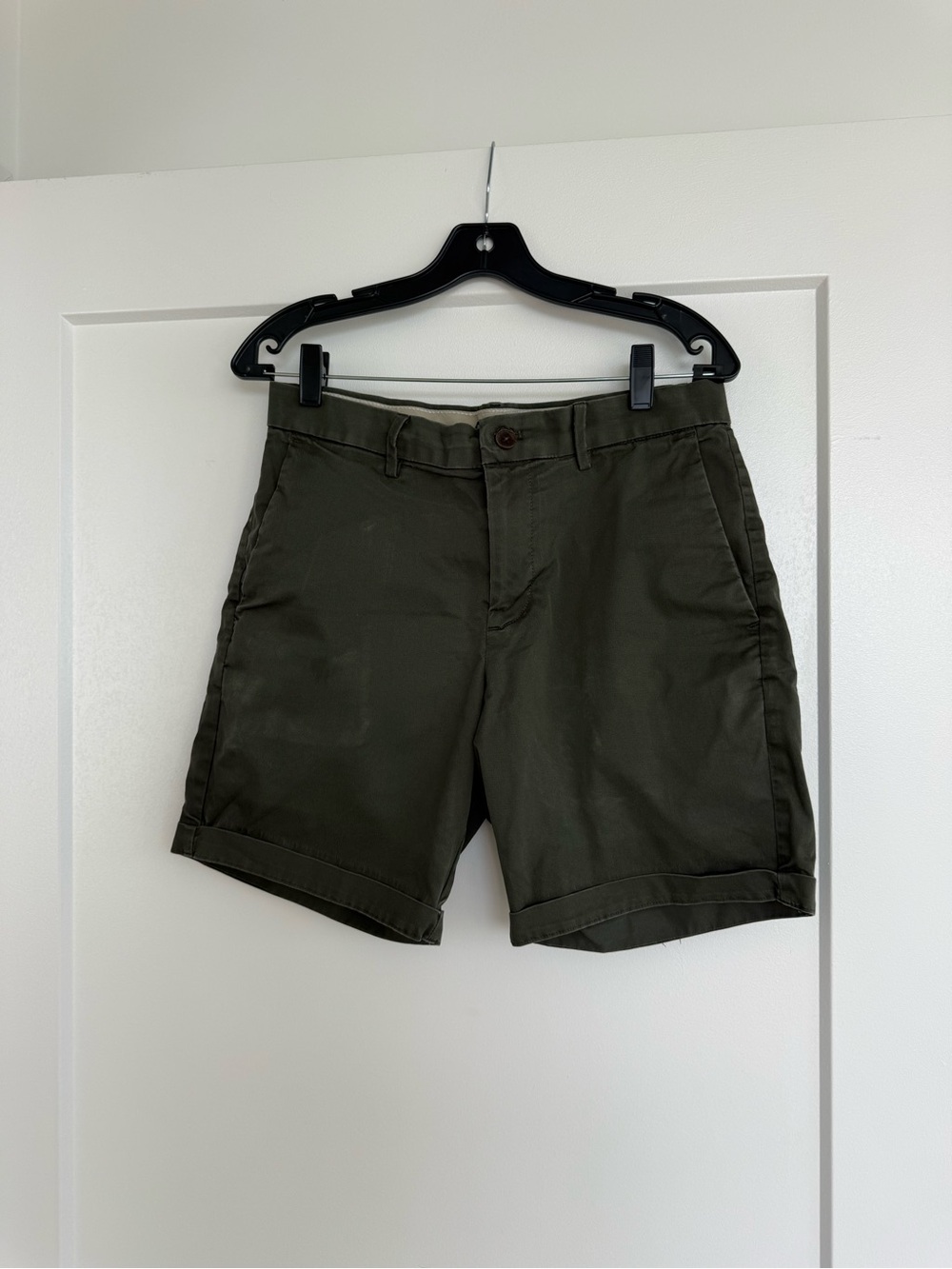 Banana Republic Olive Flat Front Shorts